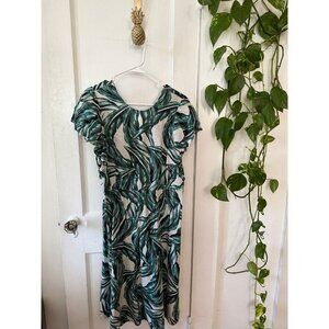 Who what Wear women’s size X-large green leaf dress